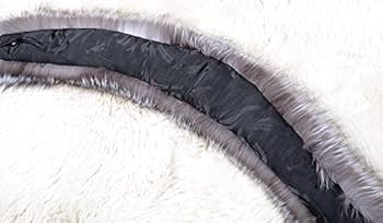 本物✩シルバーフォックス✩丸ごと一匹✩ファーマフラー✩留め具有✩お顔が可愛いです エシカ / ESICA | NOVELTY FAIR MUFFLER 🧣 | Instagram